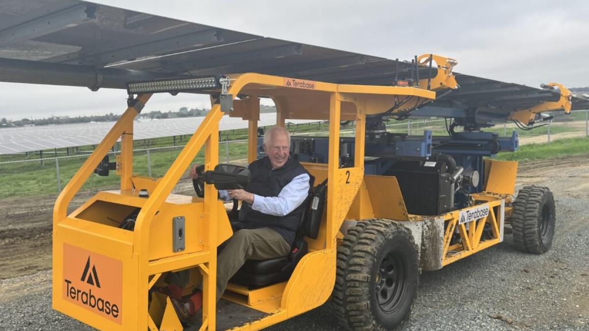 Rep. Thompson Drives Solar Installation Truck