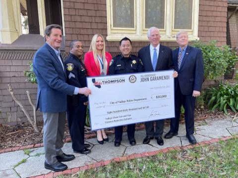 MT, JG Present Check to VPD