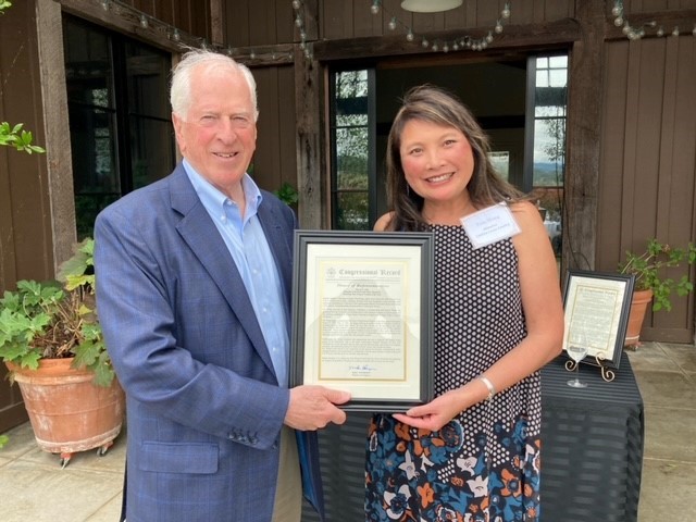 Thompson presents CRS to Contra Costa County Woman of the Year Tina Wong