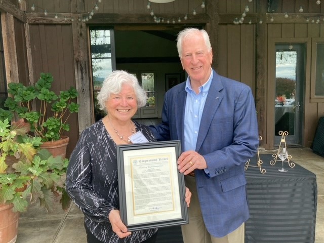 Thompson presents CRS to Napa County Woman of the Year Betty Rhodes